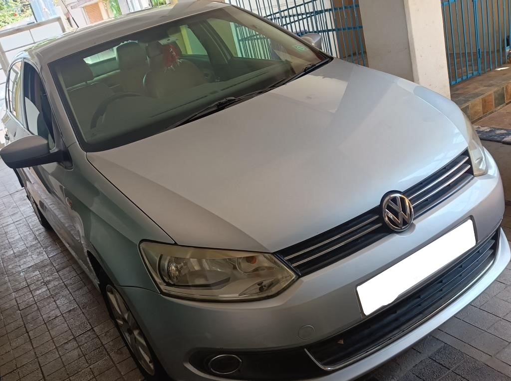 Volkswagen Vento(2010-2012) Highline Petrol