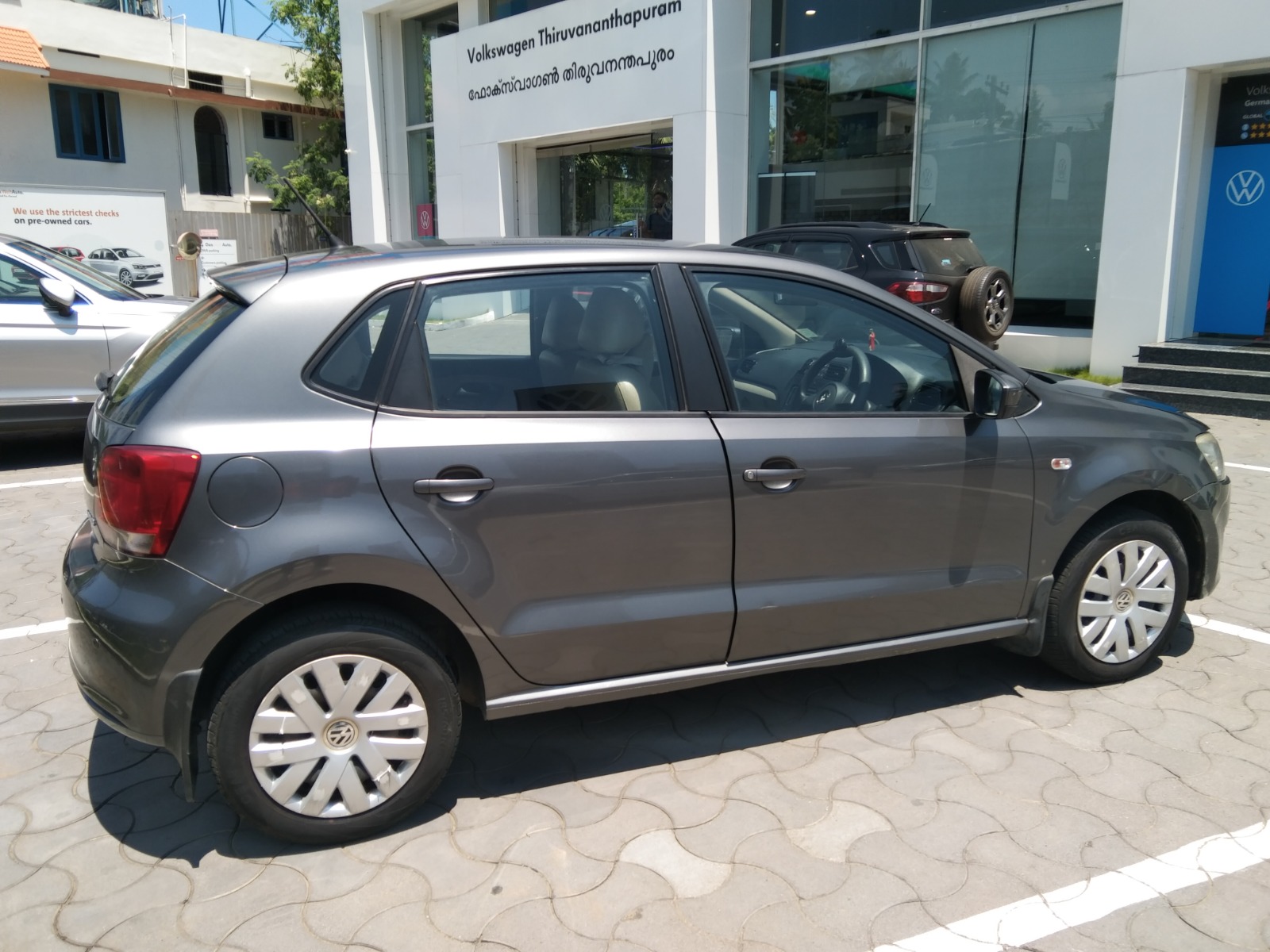 Volkswagen Polo(2012-2014) Highline 1.2l P