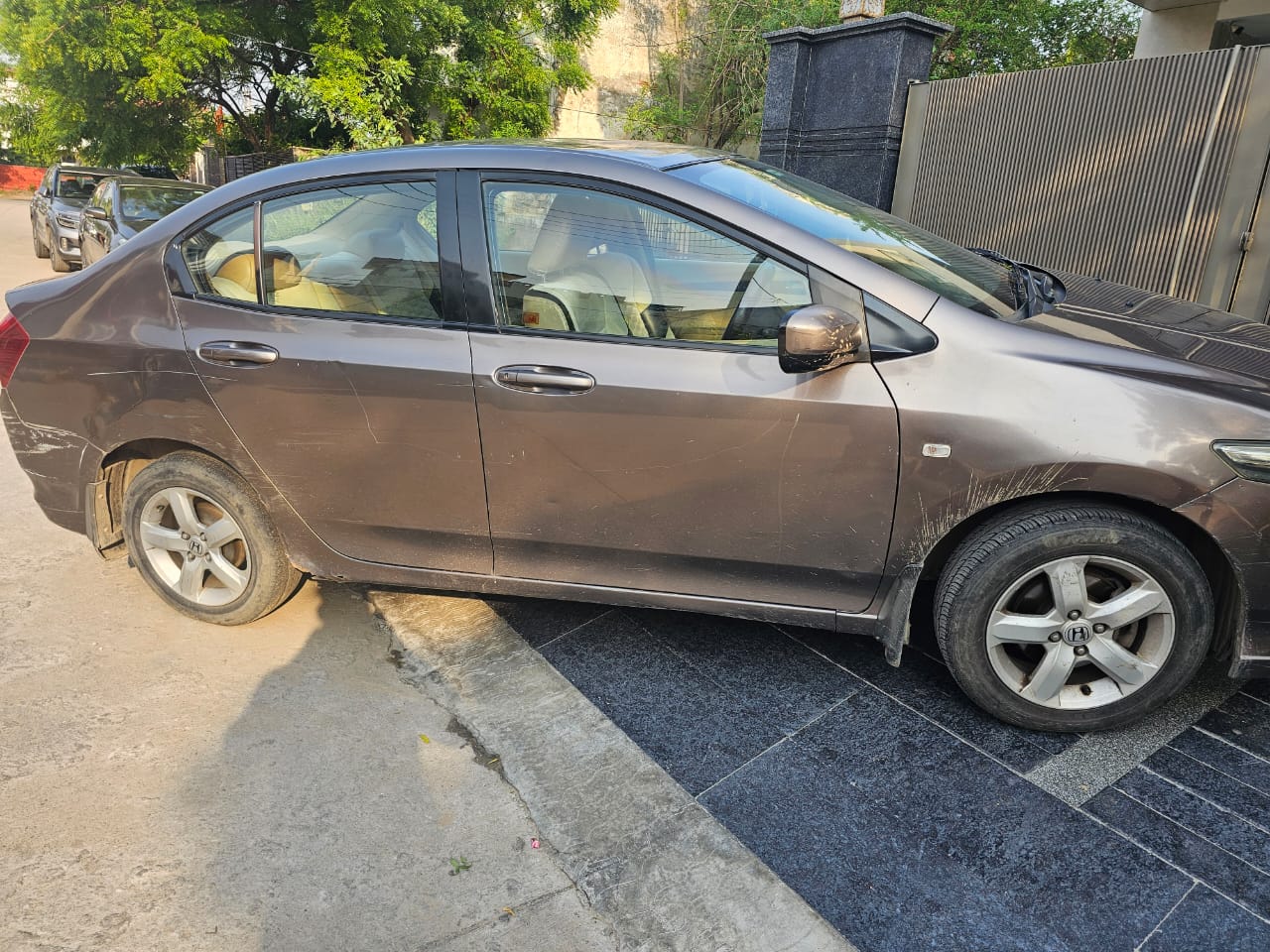 Honda City(2011-2014) 1.5 V Mt