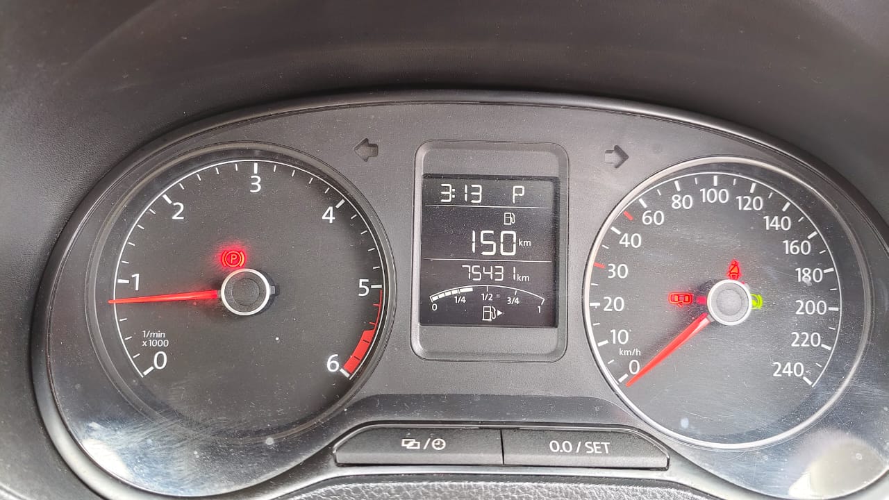 Volkswagen Ameo(2016-2019) Highline Plus 1.5l At (d)
