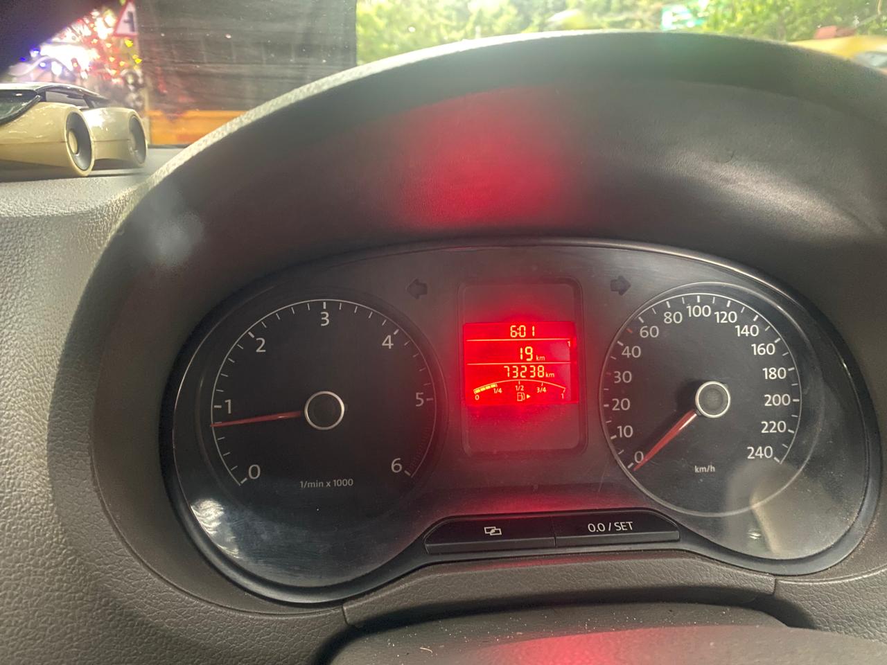 Volkswagen Vento(2010-2012) Highline Diesel