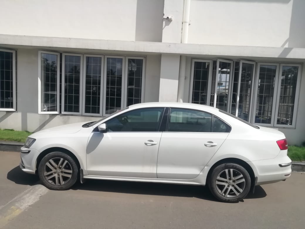 Volkswagen Jetta(2015-2017) Highline Tdi At