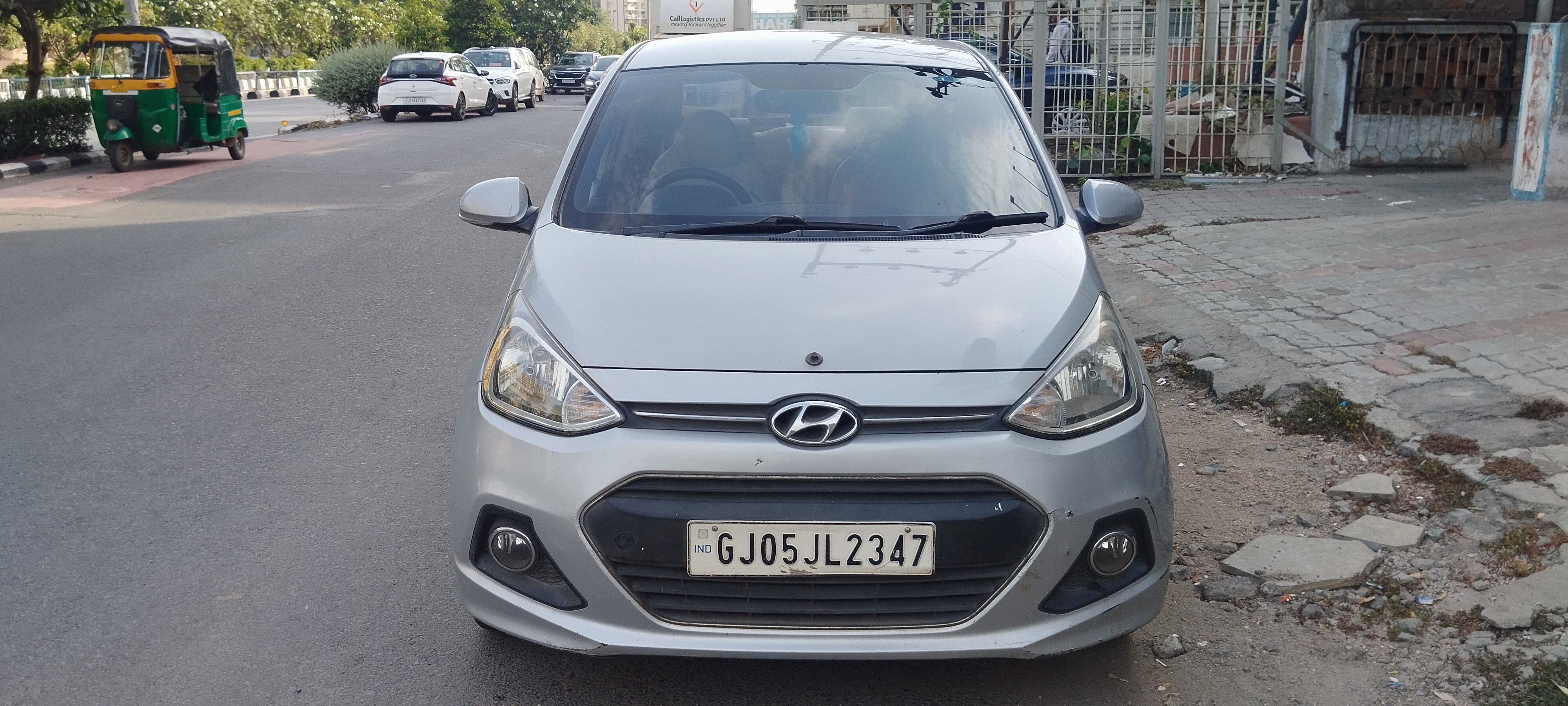 Hyundai Xcent(2014-2017) S 1.1 Crdi