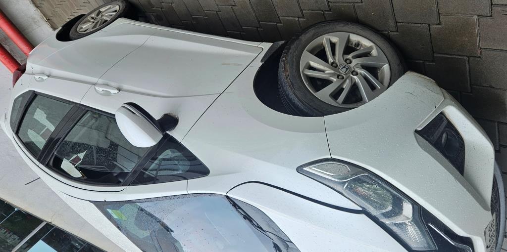 Honda Jazz(2015-2018) Vx Petrol