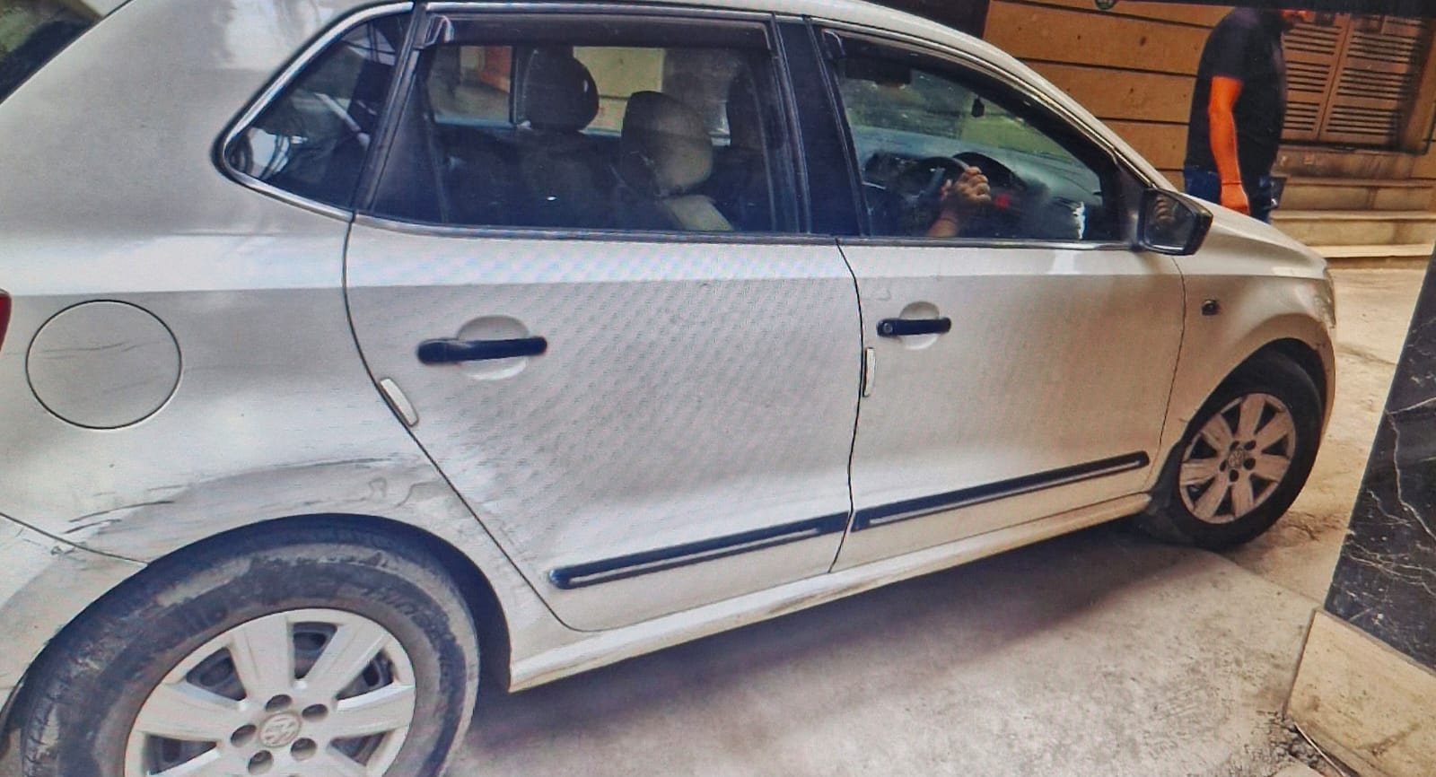 Volkswagen Polo(2010-2012) Trendline 1.2l P