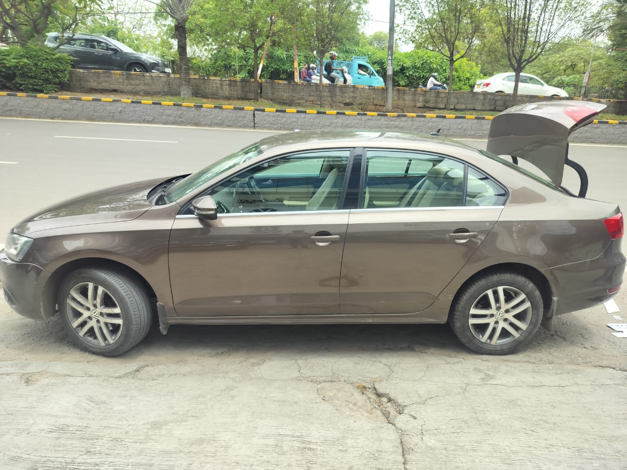 Volkswagen Jetta(2013-2015) Highline Tdi At