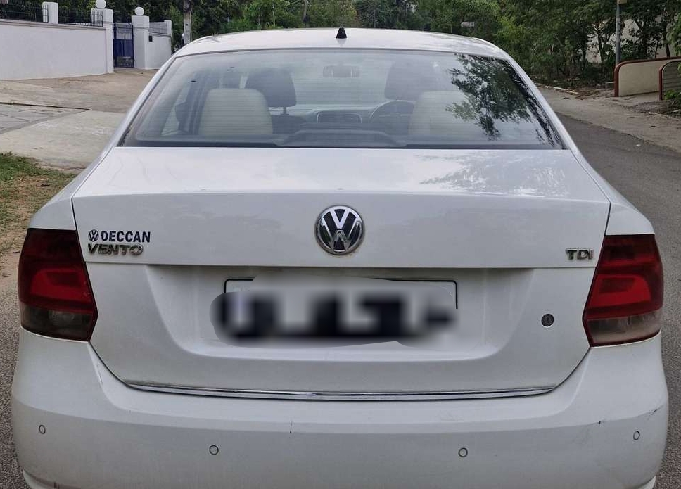 Volkswagen Vento(2012-2014) Highline Diesel