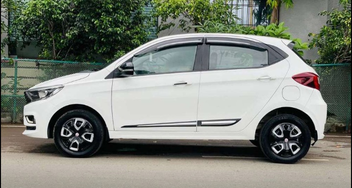 Tata Tiago Revotron Xz