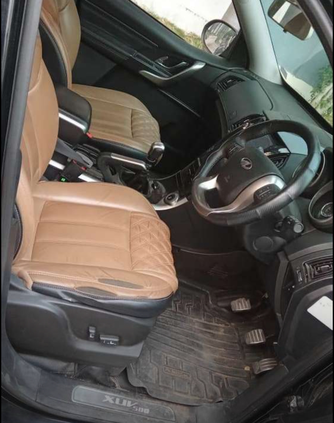 Mahindra Xuv500(2020-2022) W11