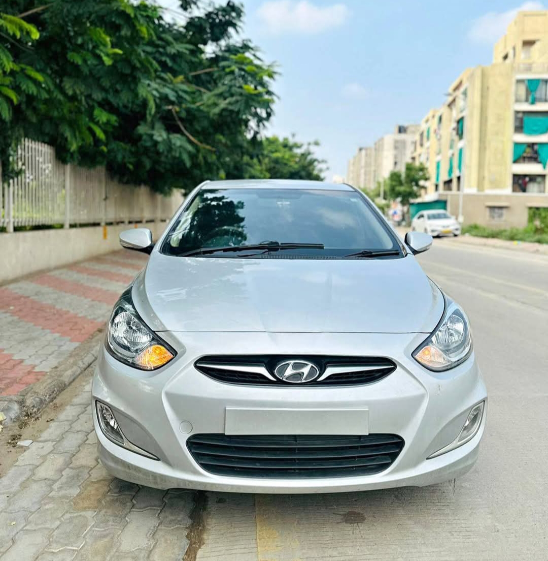 Hyundai Verna(2011-2015) Fluidic 1.6 Crdi Sx O At