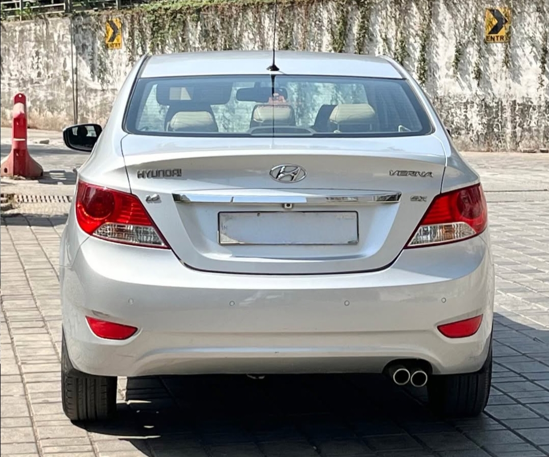 Hyundai Verna(2011-2015) Fluidic 1.6 Crdi Sx O At