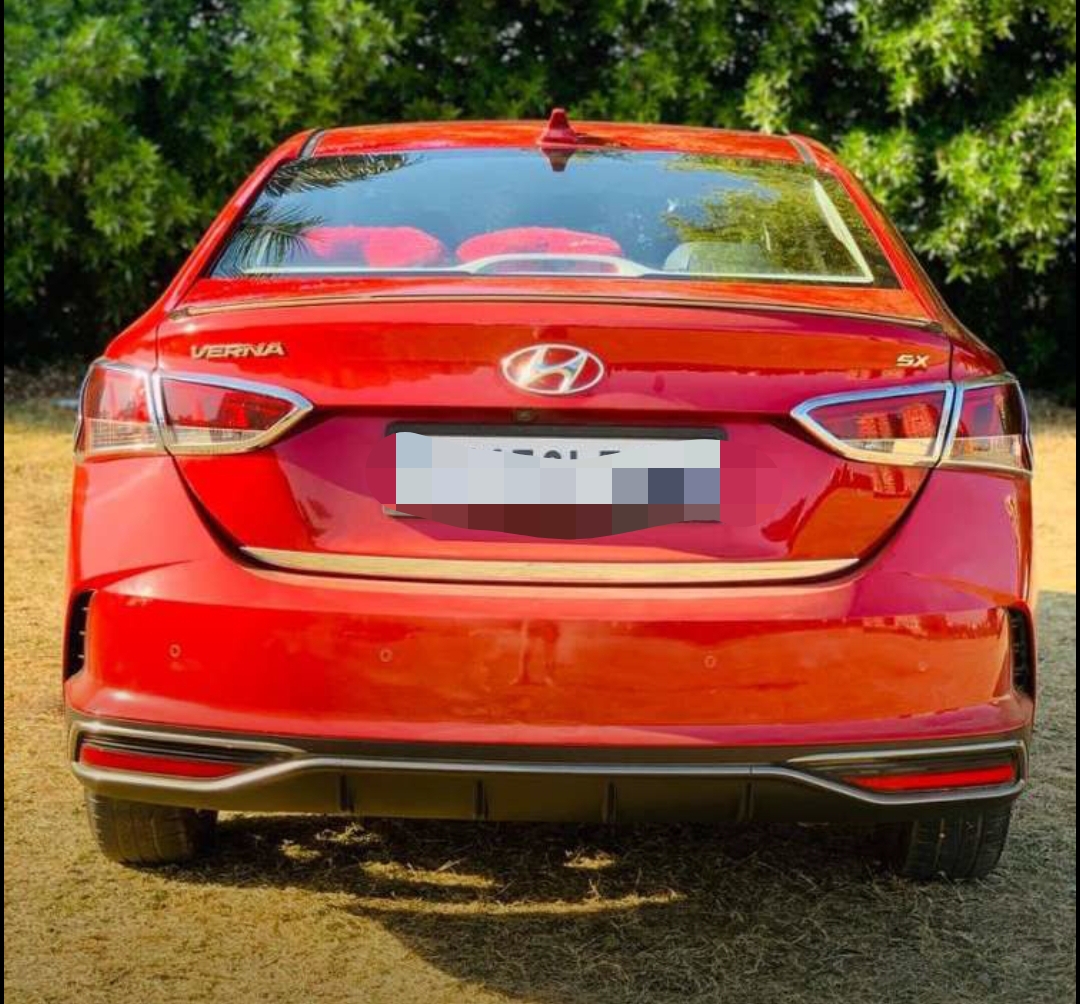 Hyundai Verna(2020-2023) Sx 1.5 Crdi
