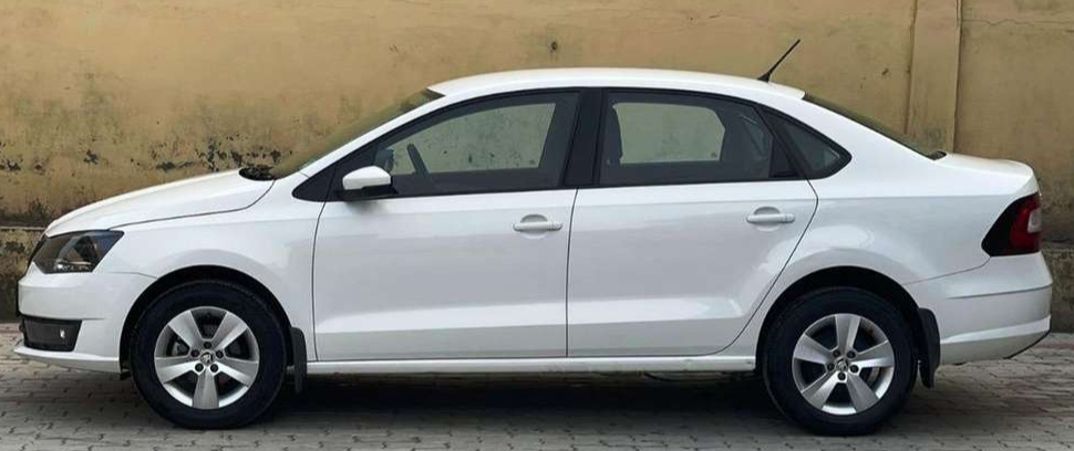 Skoda Rapid(2020-2022) 1.0 Tsi Ambition
