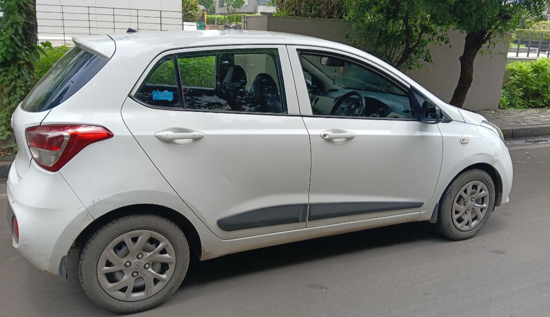 Hyundai Grand I10(2013-2017) Asta At 1.2 Kappa Vtvt