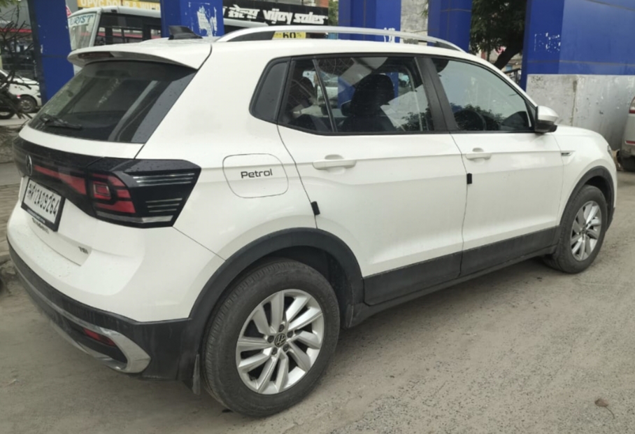 Volkswagen Taigun(2021-2023) Highline 1.0 Tsi At