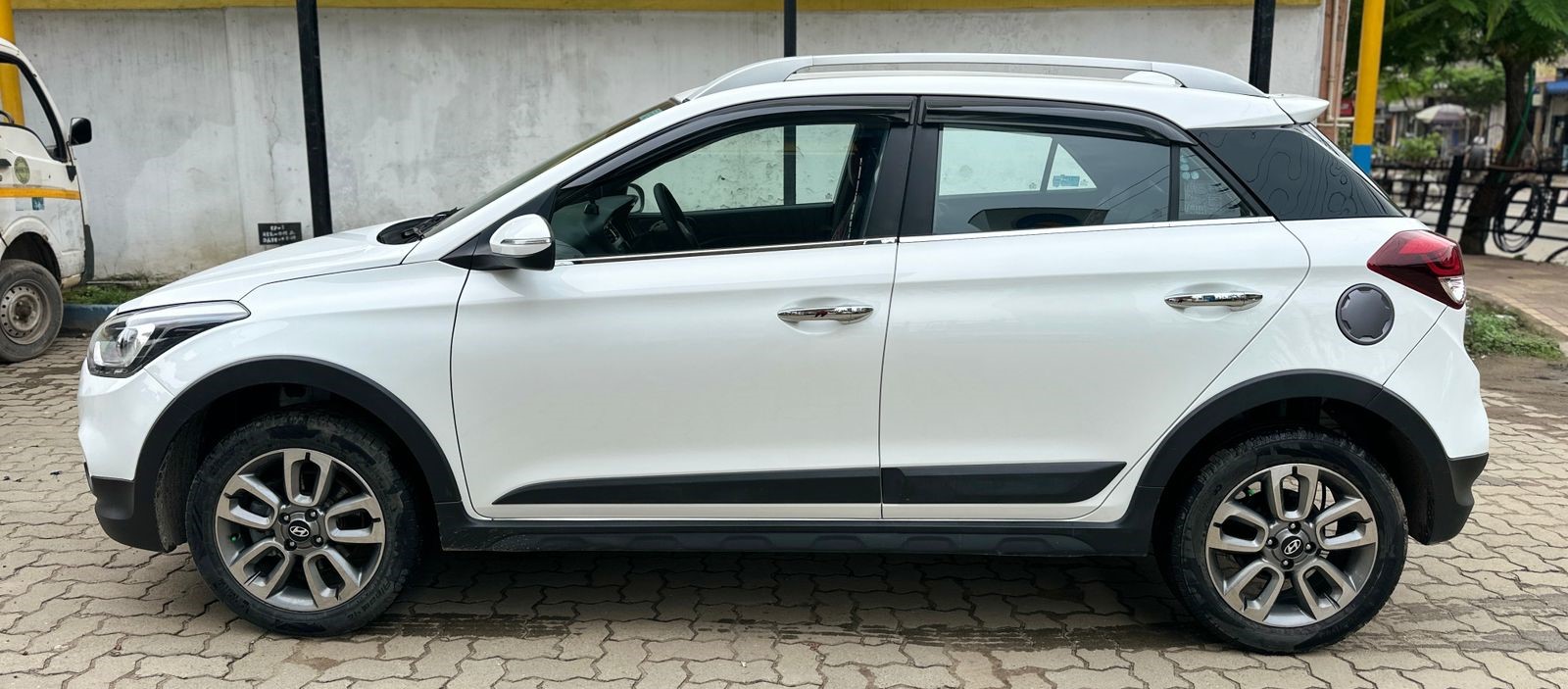 Hyundai I20 Active(2018-2020) 1.2 Sx