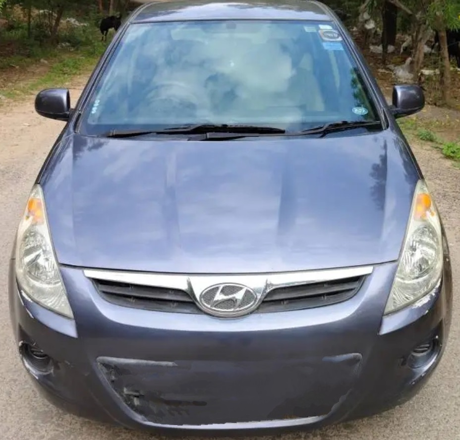 Hyundai I20(2008-2010) Magna 1.4 Crdi 6 Speed