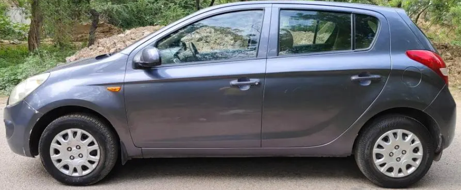 Hyundai I20(2008-2010) Magna 1.4 Crdi 6 Speed