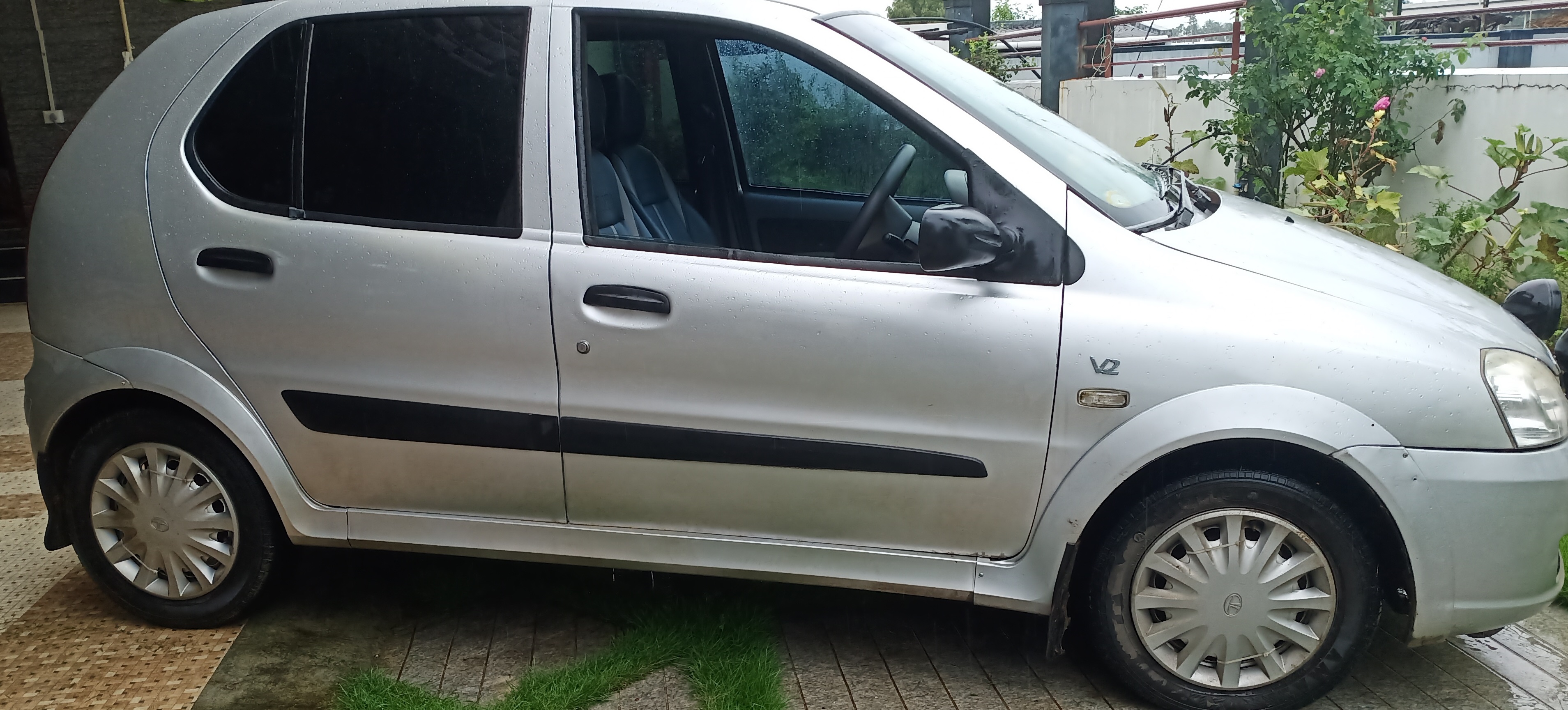 Tata Indica V2(2003-2006) Dls Bs-ii