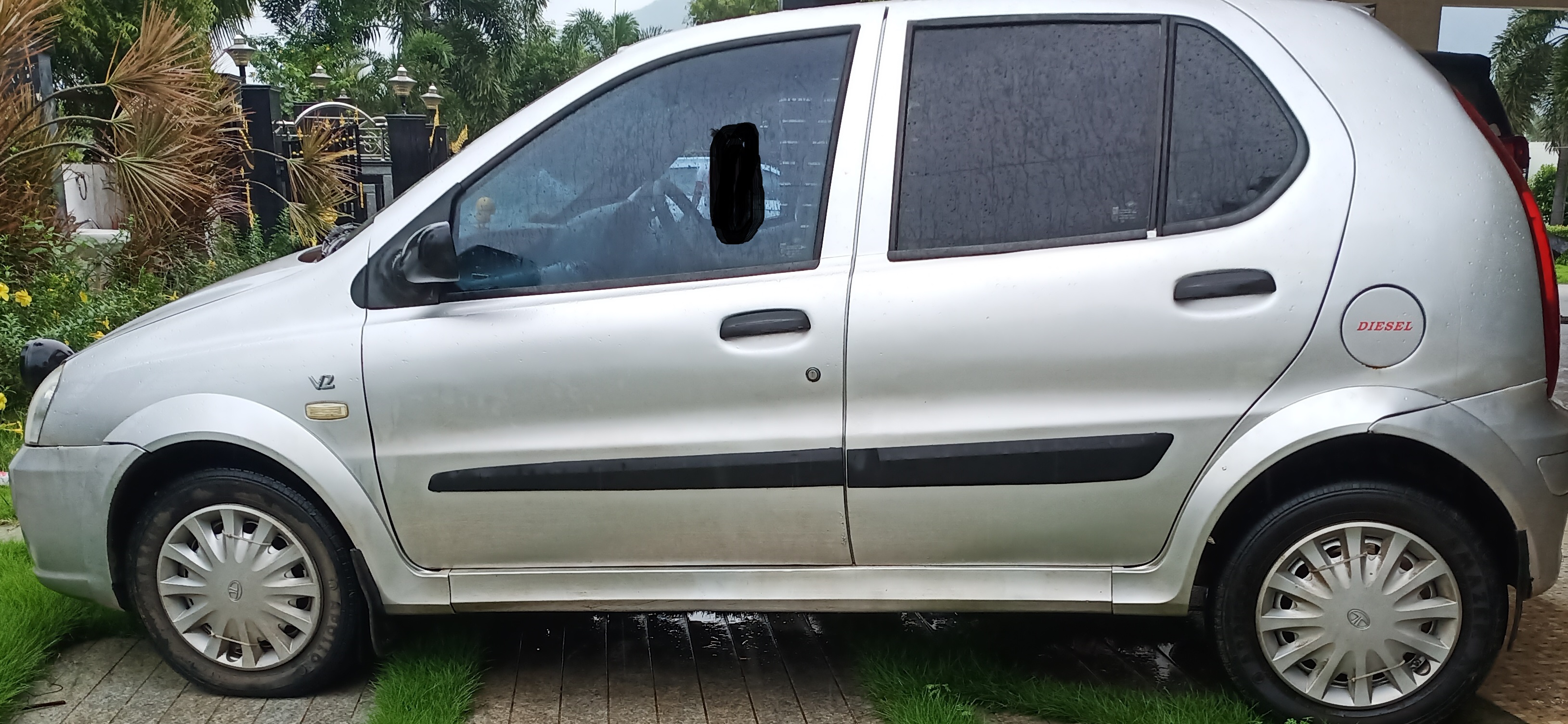 Tata Indica V2(2003-2006) Dls Bs-ii