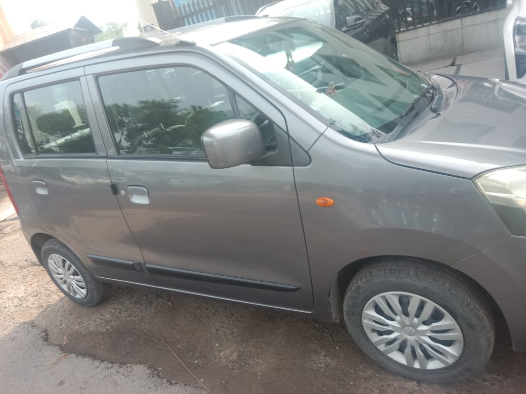 Maruti Suzuki Wagon R 1.0(2010-2013) Lxi