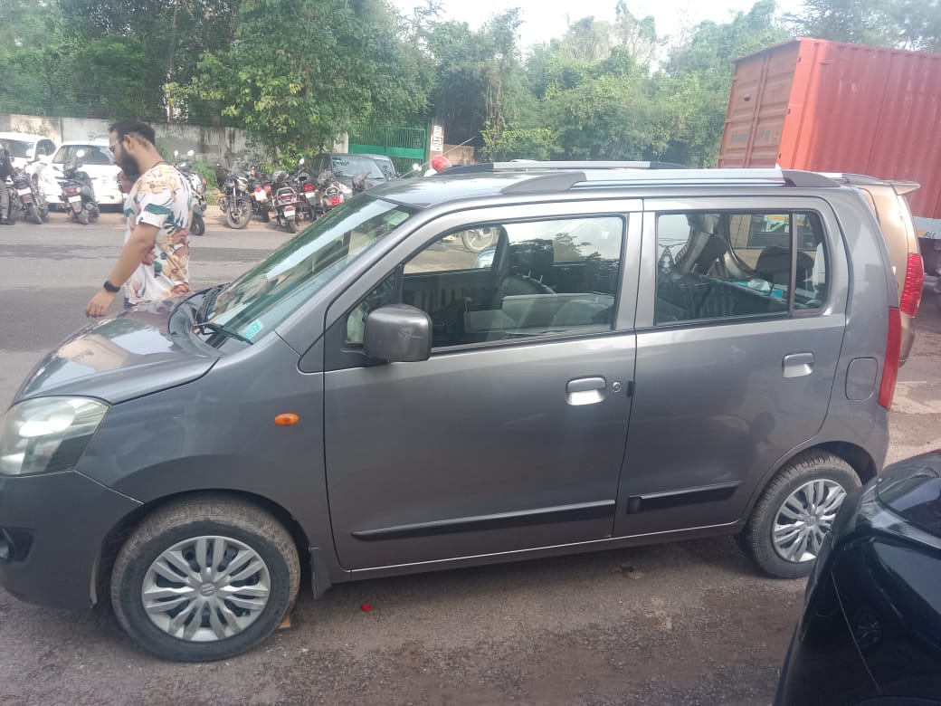 Maruti Suzuki Wagon R 1.0(2010-2013) Lxi