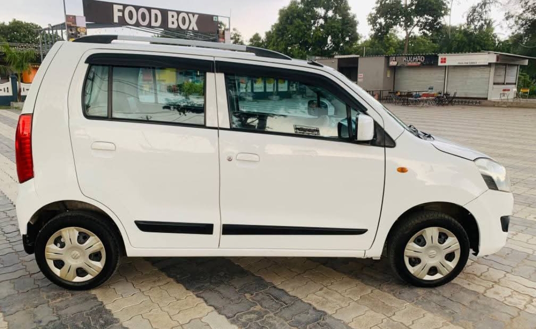 Maruti Suzuki Wagon R 1.0(2010-2013) Vxi