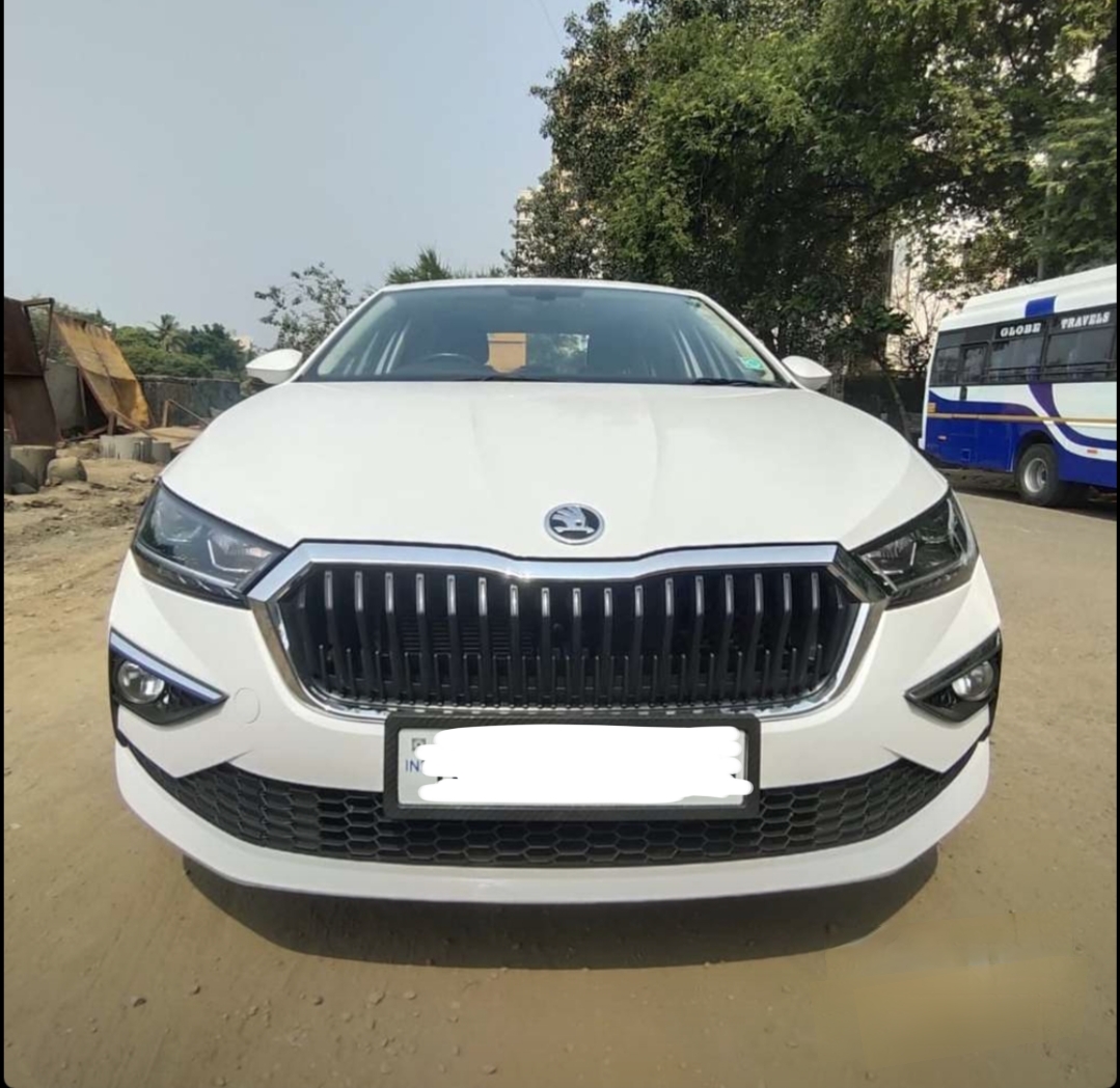 Skoda Slavia(2023-2024) Style 1.0l Tsi At