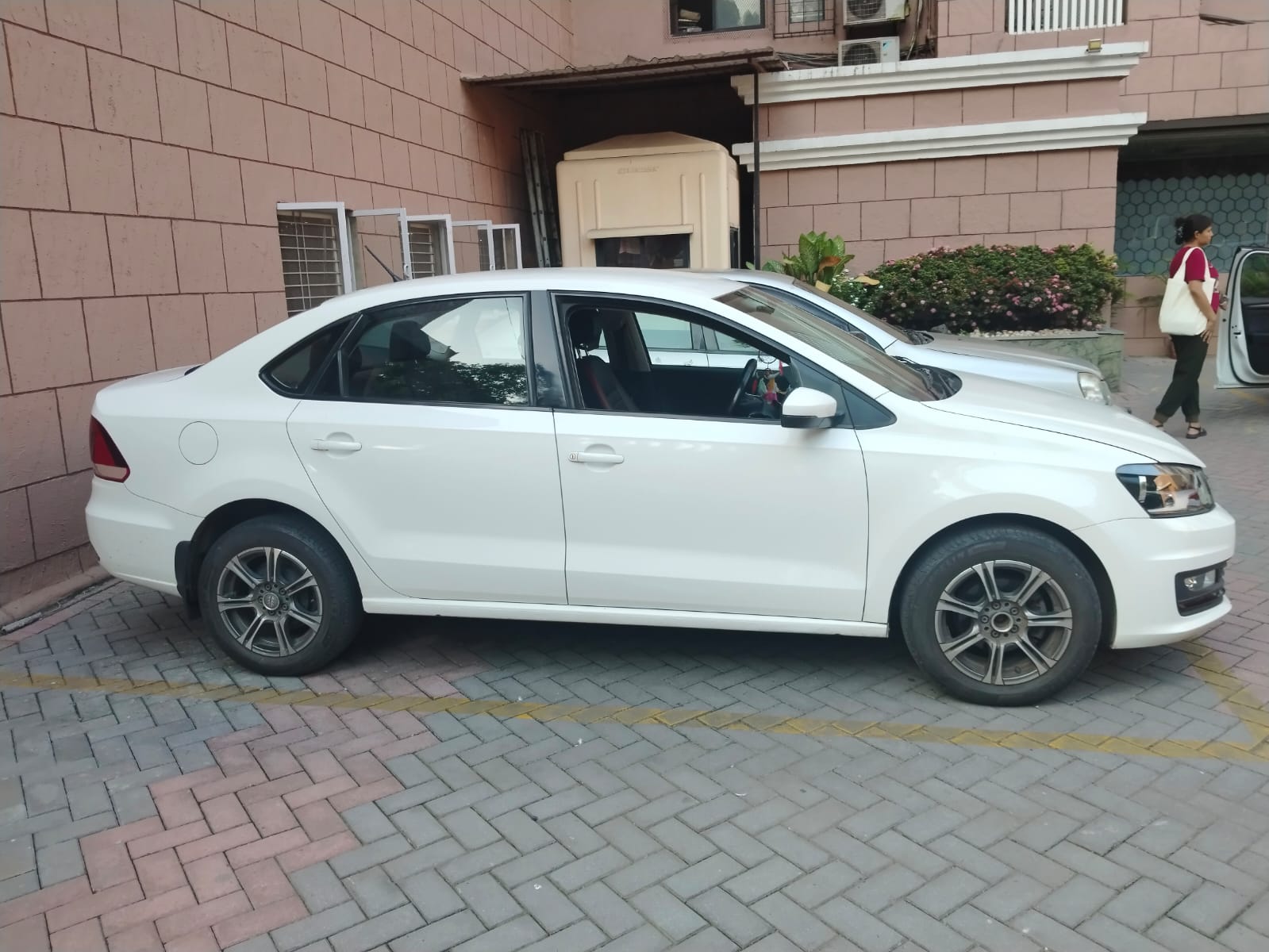 Volkswagen Vento(2015-2019) Highline 1.2 Petrol At