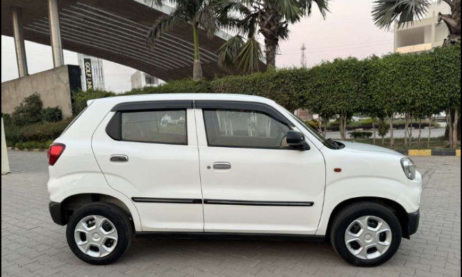 Maruti Suzuki S-presso Vxi
