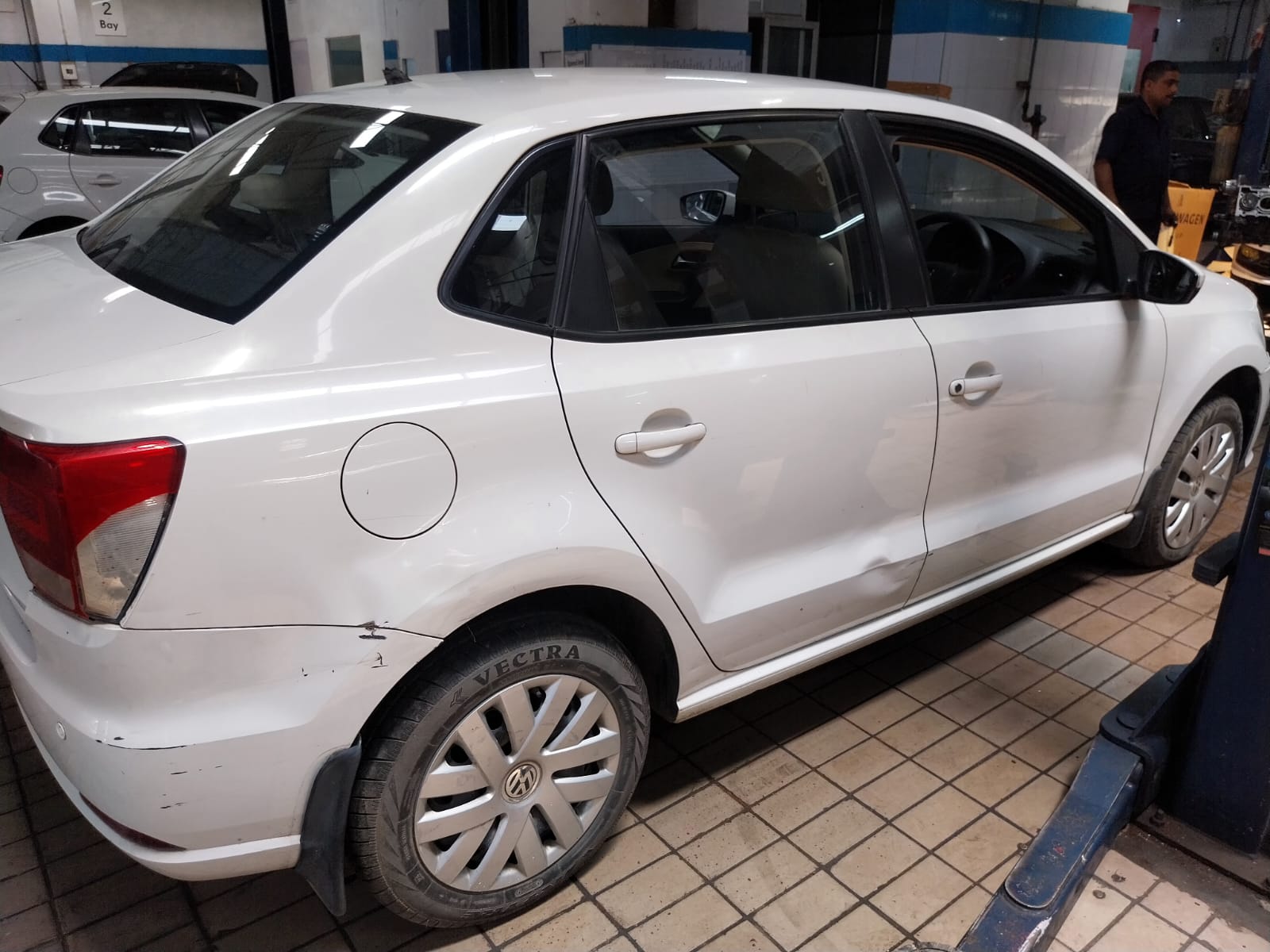 Volkswagen Ameo(2016-2019) Comfortline 1.2l (p)