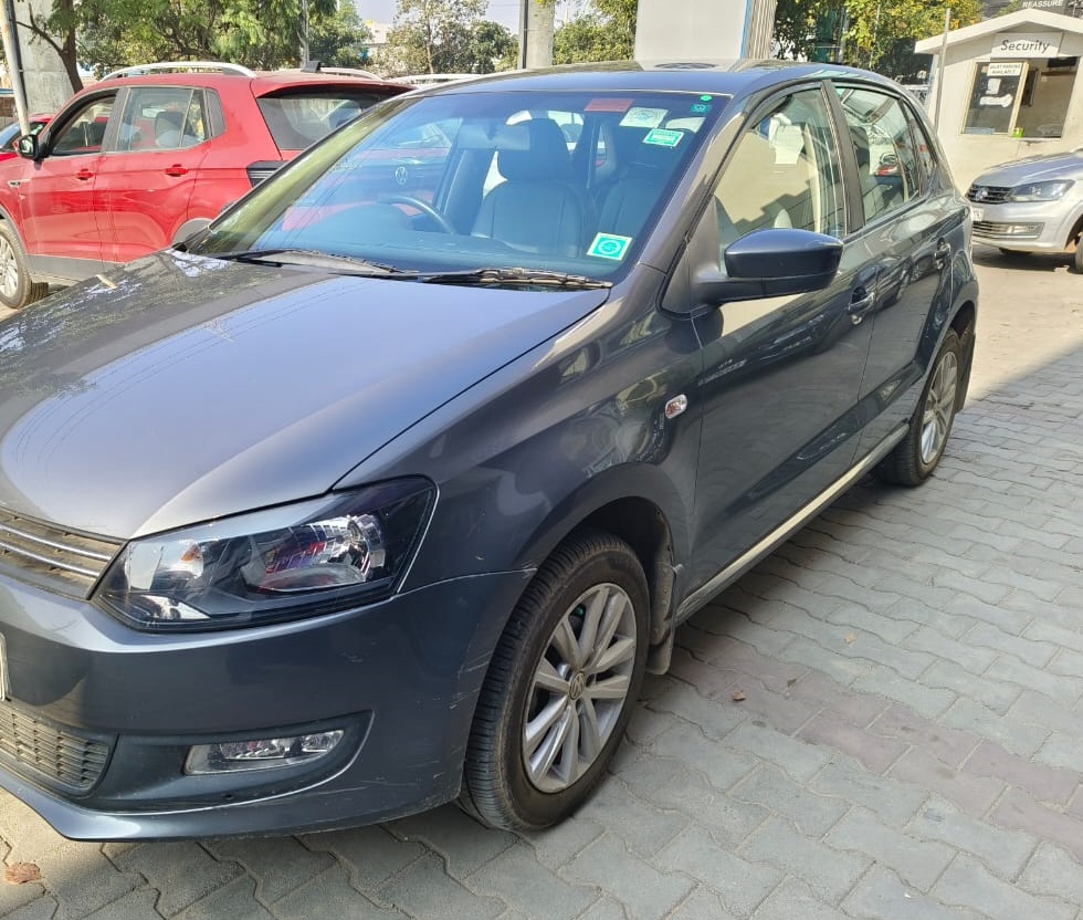 Volkswagen Polo(2012-2014) Highline 1.2l D