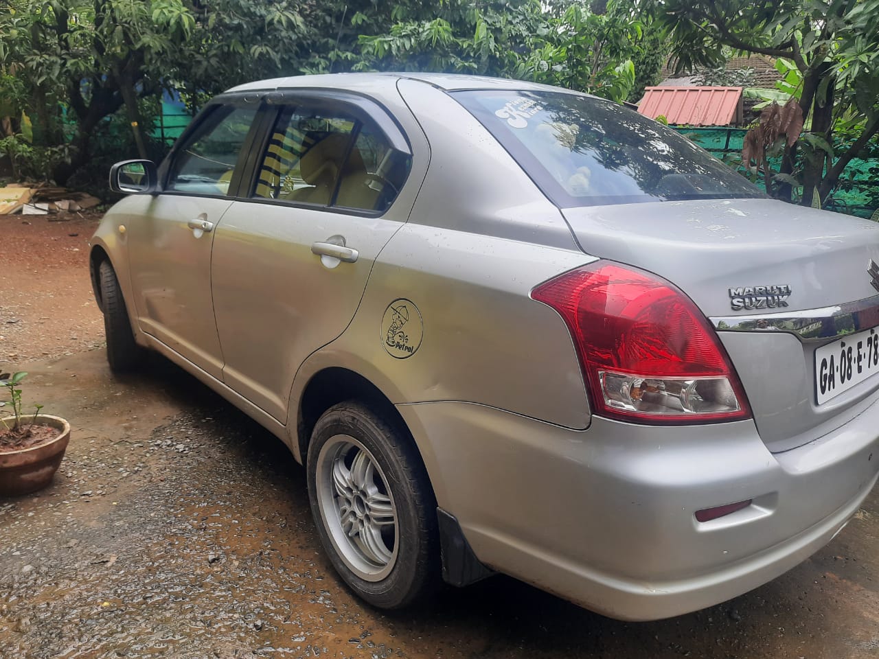 Maruti Suzuki Swift Dzire(2008-2010) Vxi