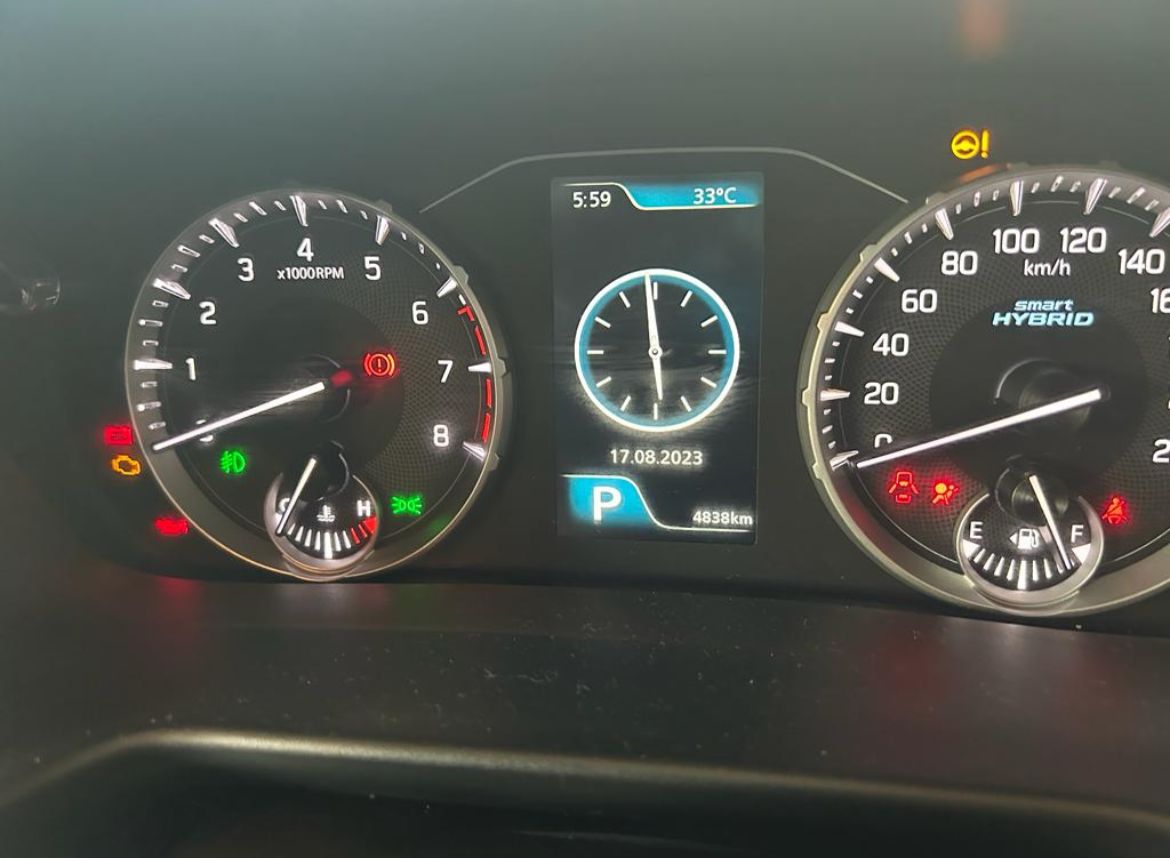 Maruti Suzuki Brezza Vxi At