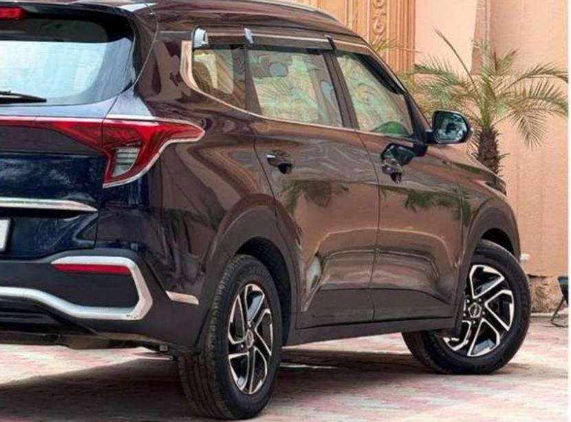 Kia Carens(2022-2023) Luxury Plus 1.4 Petrol 7 Str