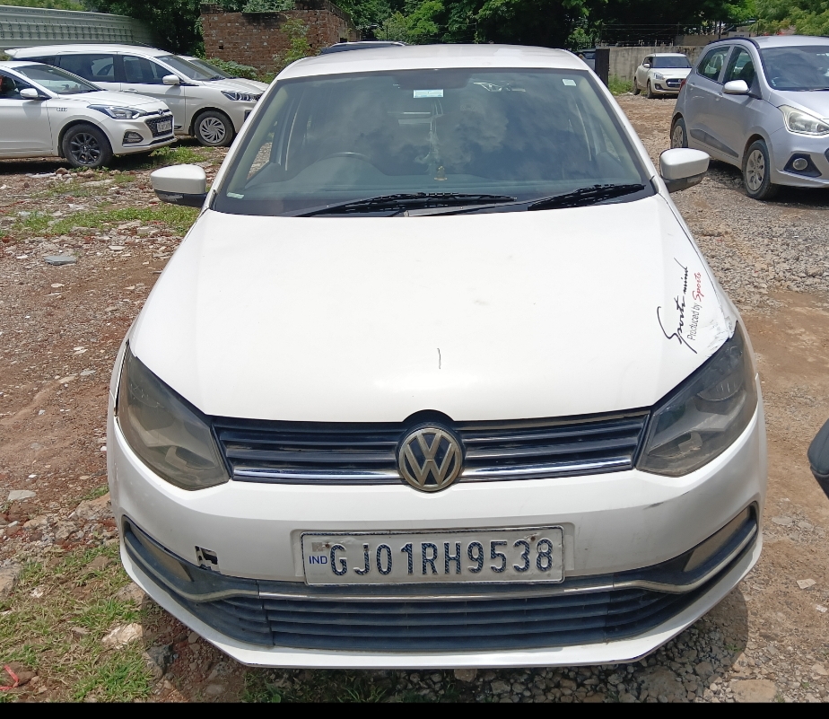 Volkswagen Polo(2014-2015) Highline 1.2l P