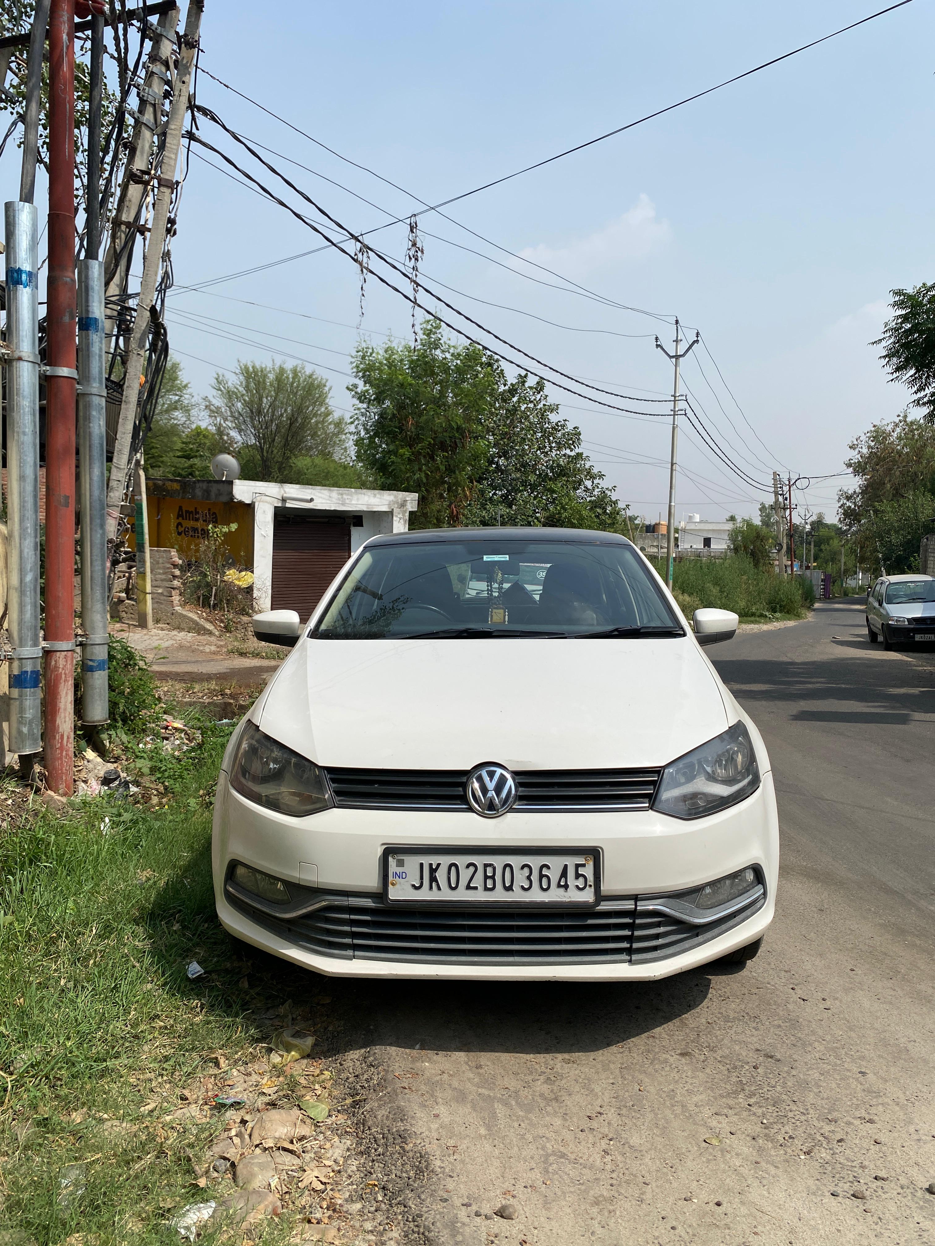 Volkswagen Polo(2014-2015) Highline 1.2l P
