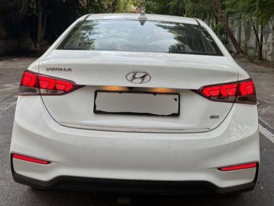 Hyundai Verna(2017-2020) 1.6 Crdi Sx O