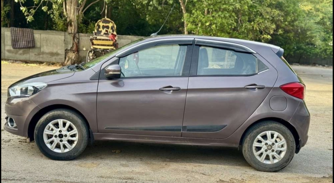 Tata Tiago(2016-2019) Revotron Xz