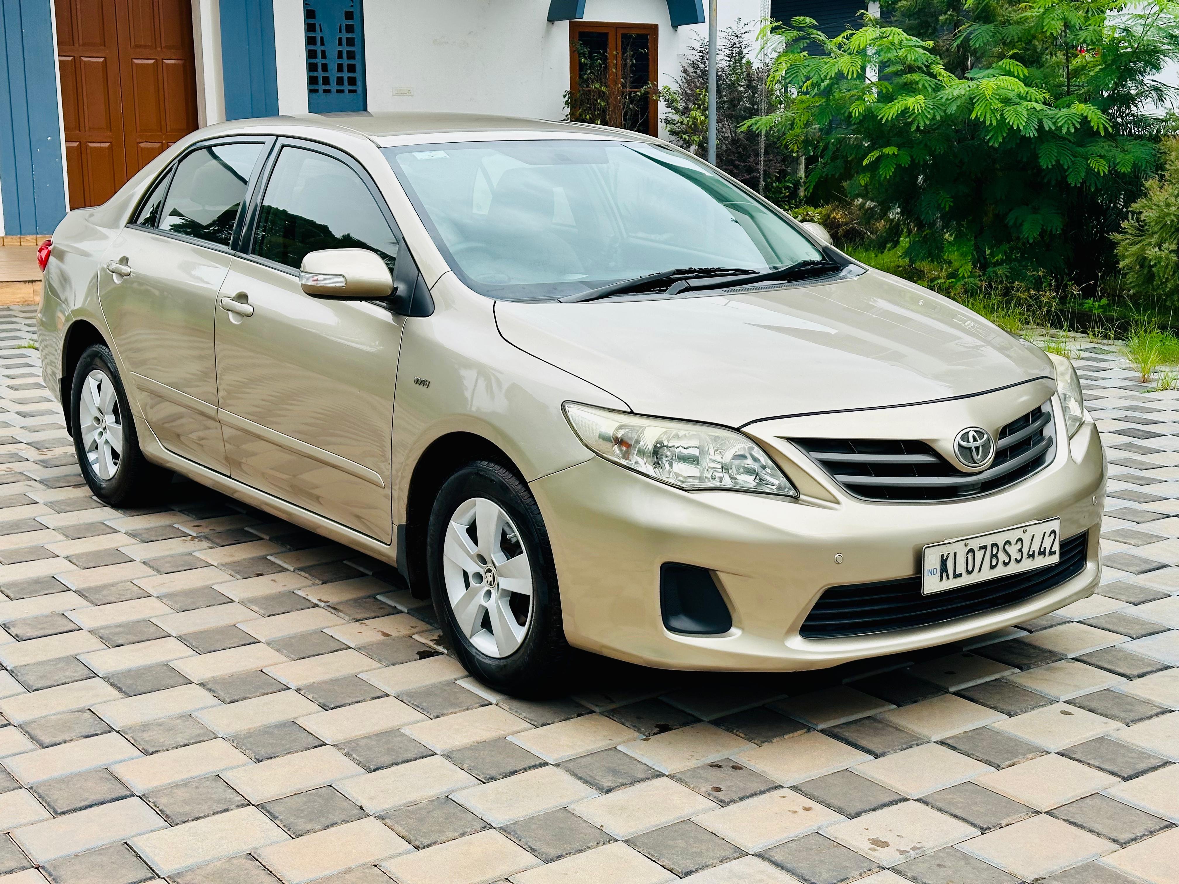Toyota Corolla Altis(2008-2011) 1.8 J