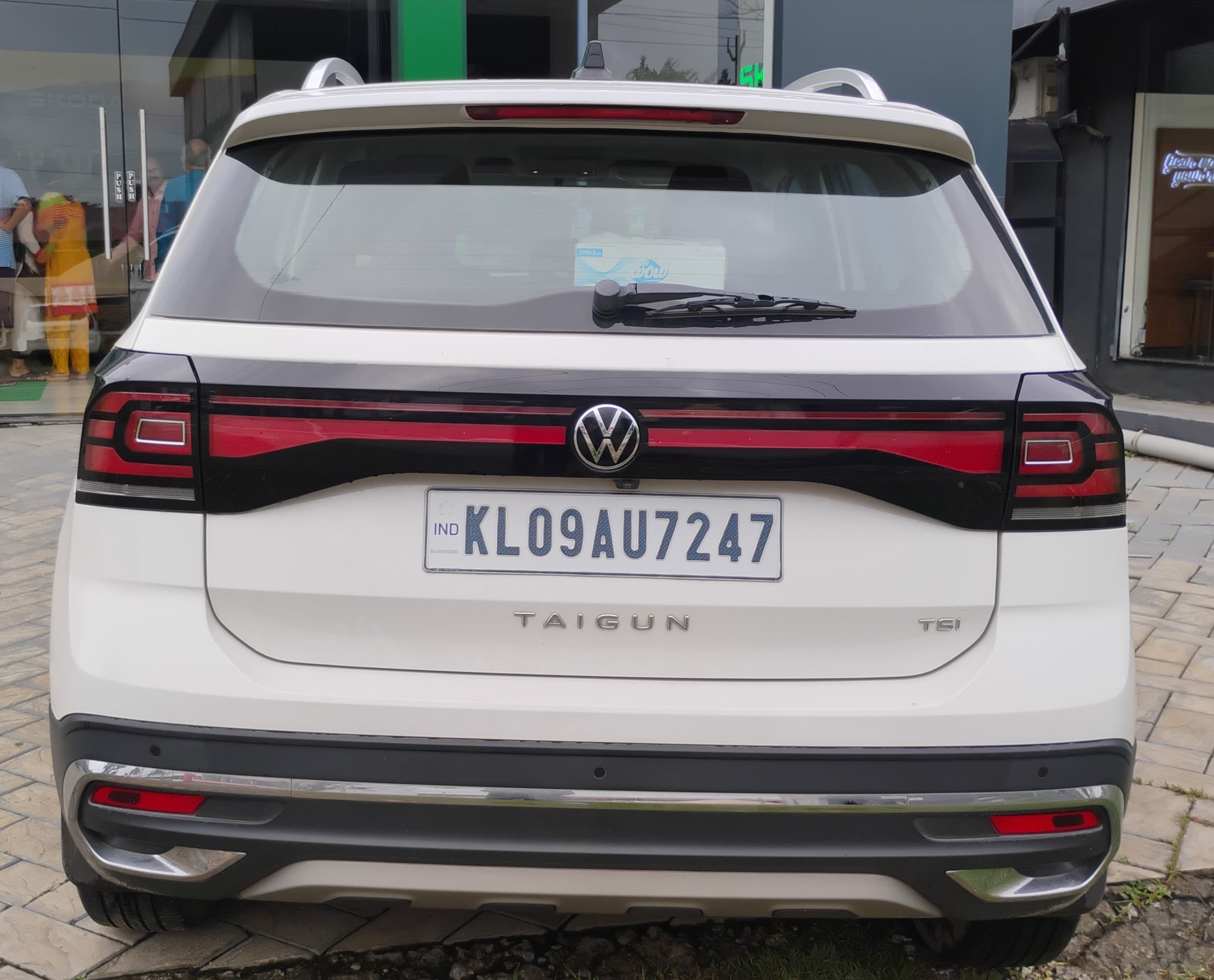 Volkswagen Taigun(2021-2023) Highline 1.0 Tsi At