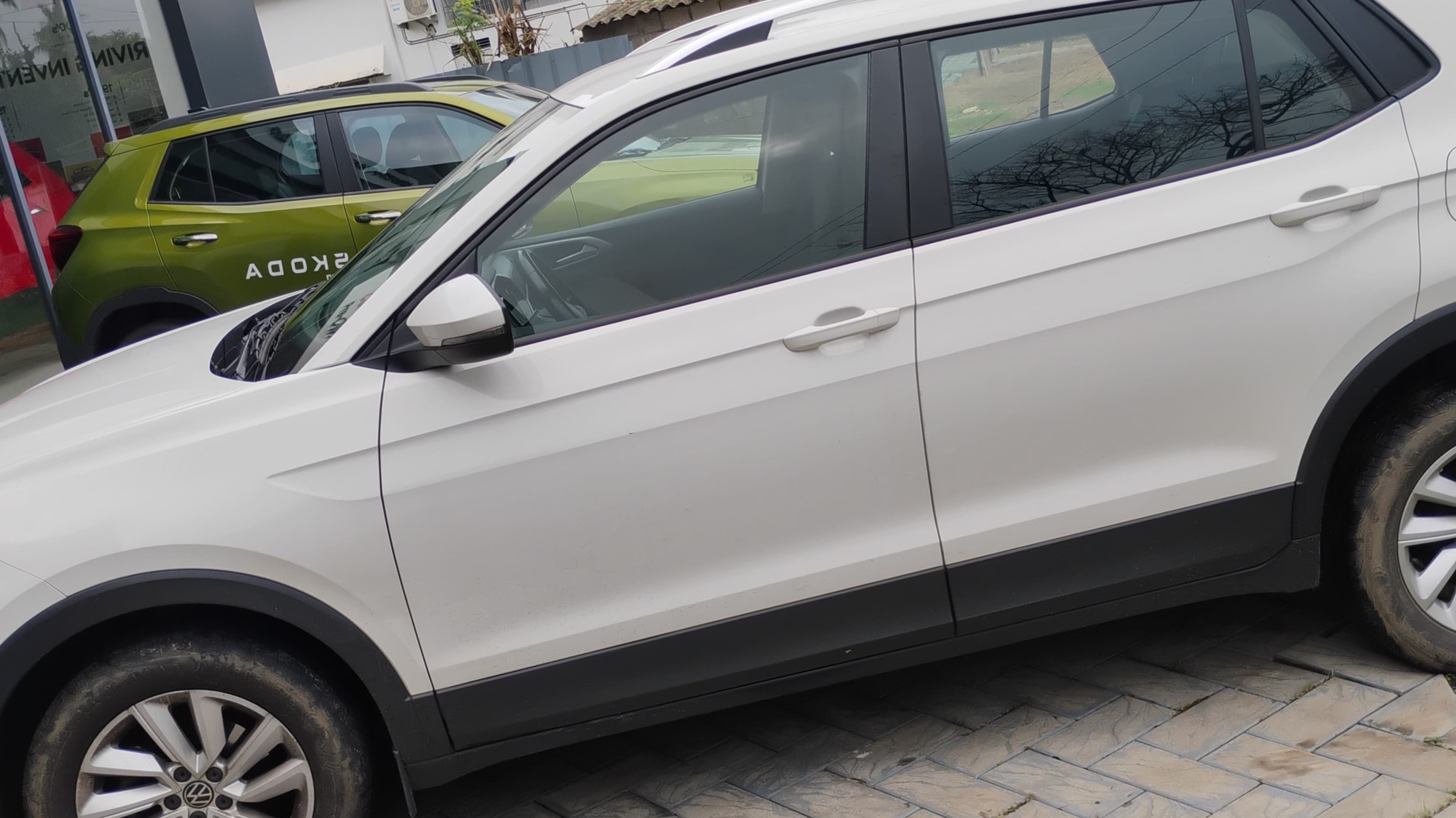 Volkswagen Taigun(2021-2023) Highline 1.0 Tsi At