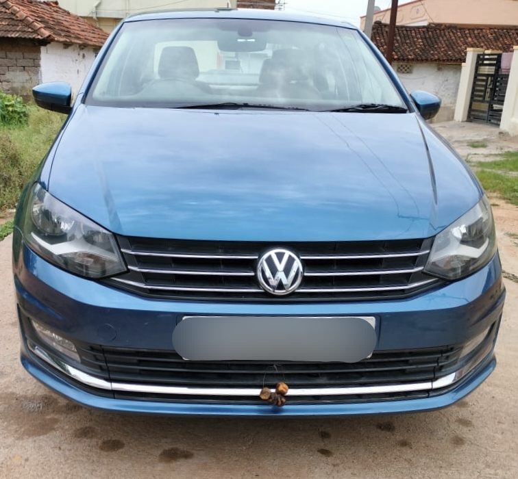 Volkswagen Vento(2015-2019) Highline Petrol
