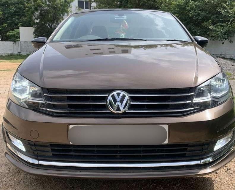 Volkswagen Vento(2015-2019) Highline 1.2 Petrol At