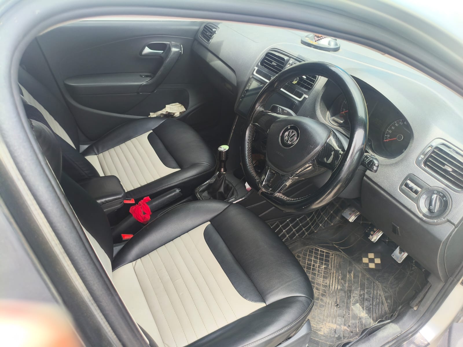Volkswagen Polo(2016-2019) Highline 1.5l D