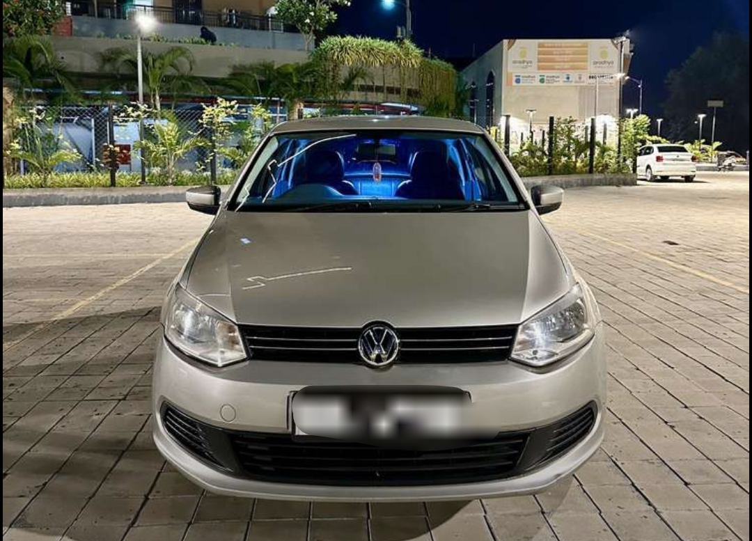 Volkswagen Vento(2010-2012) Highline Diesel