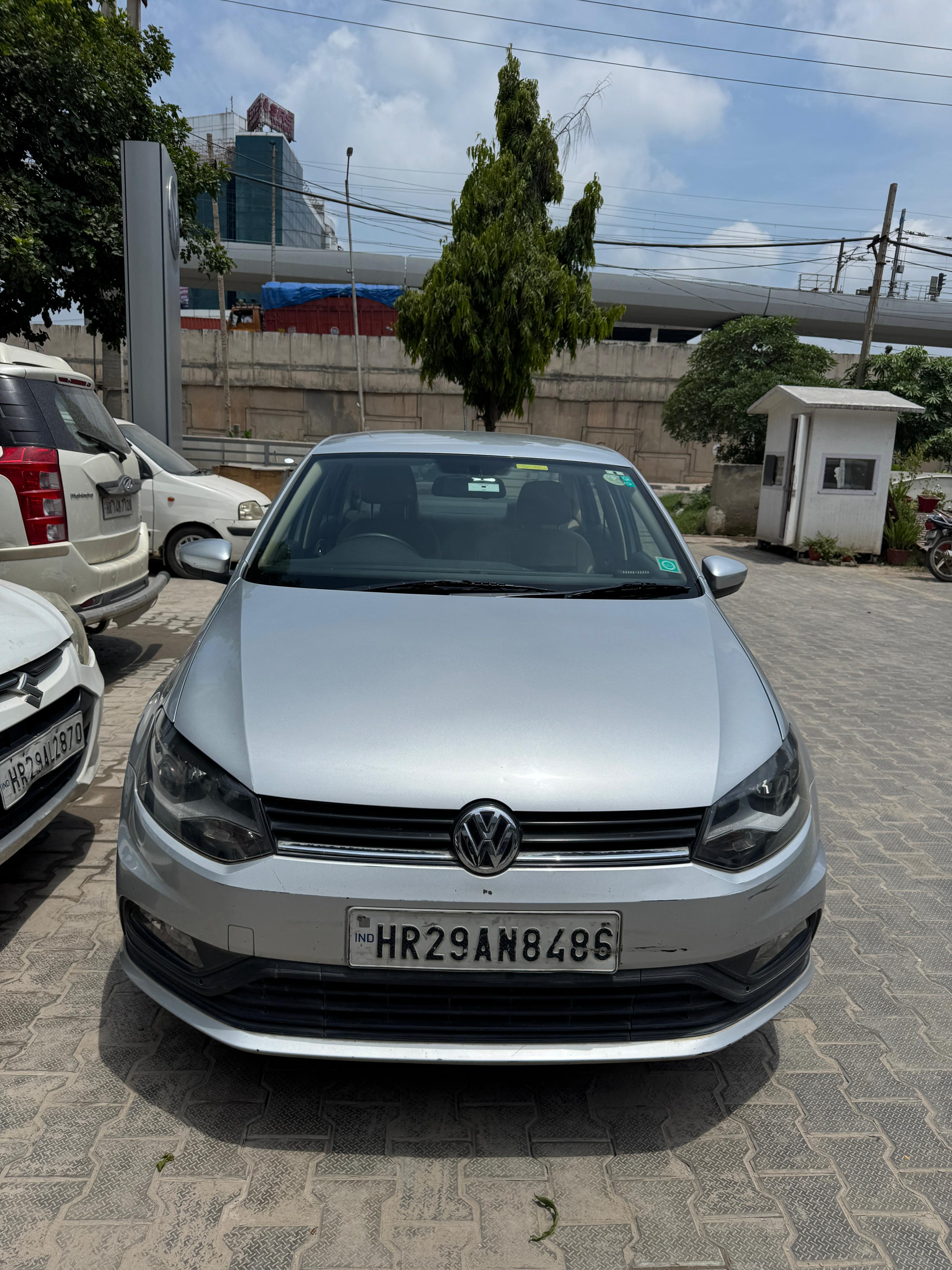 Volkswagen Ameo(2016-2019) Comfortline 1.2l (p)