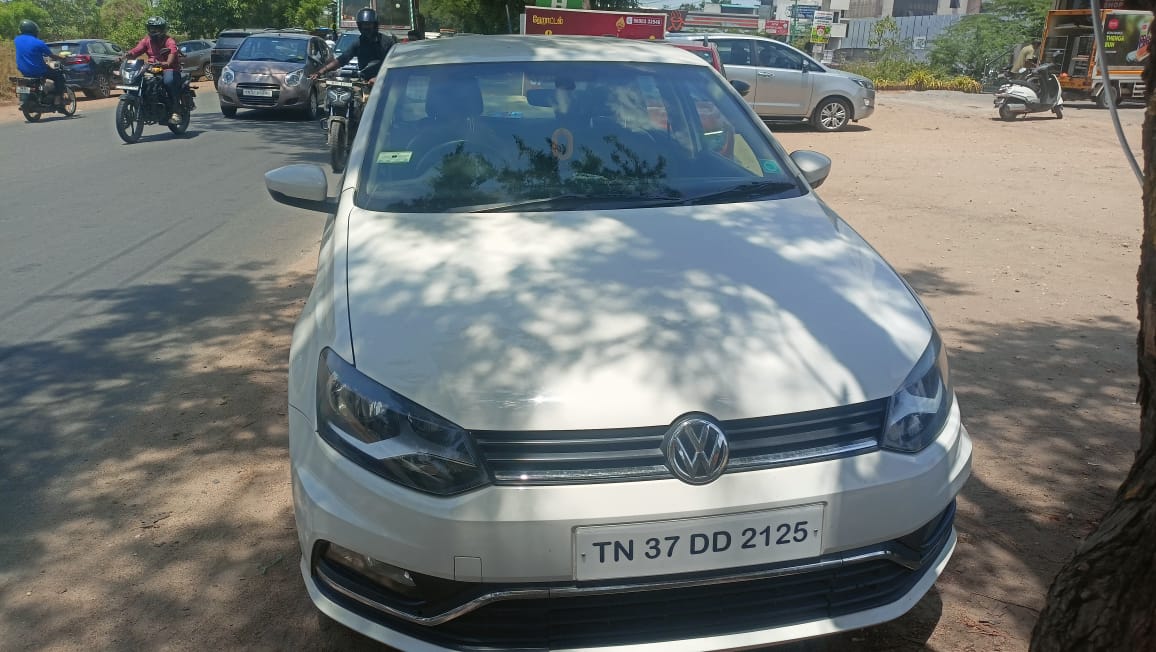 Volkswagen Ameo(2016-2019) Highline 1.2l Plus (p)