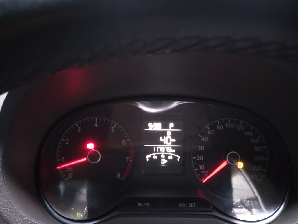 Volkswagen Vento(2015-2019) Highline 1.2 Petrol At