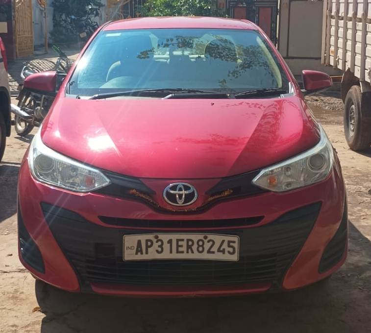 Toyota Yaris(2018-2020) J At